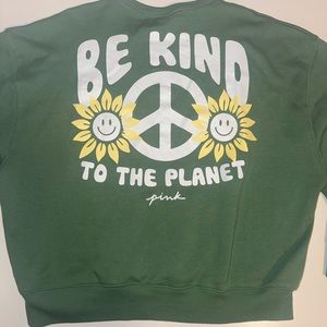 VS Pink earth day crewneck